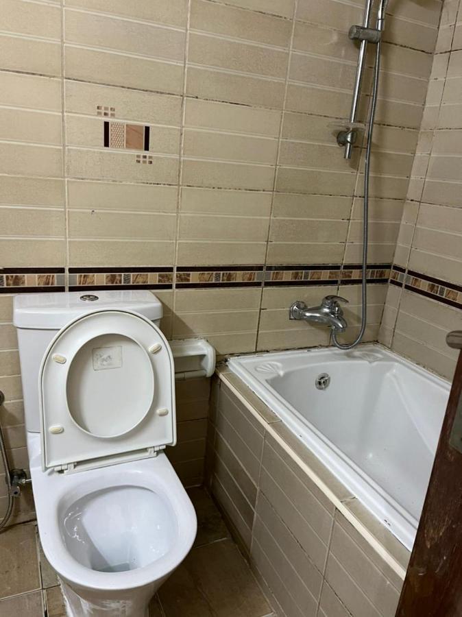 Master Room Attached Bathroom Dubai Exterior photo